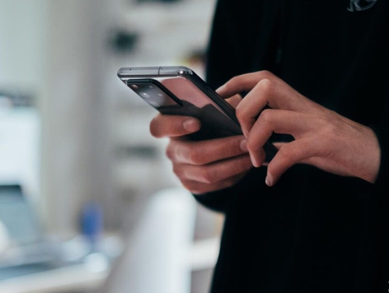 Cara Merawat HP Agar Tetap Awet